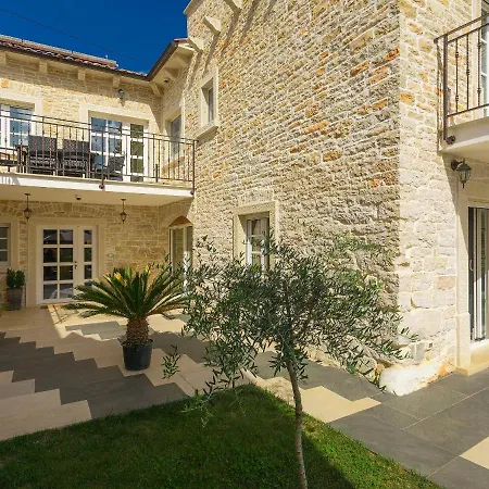 Patrick Вилла Пазин